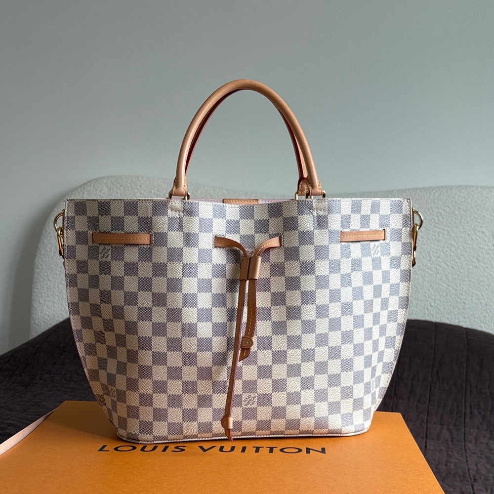 Louis Vuitton Girolata Damier Azur Bag